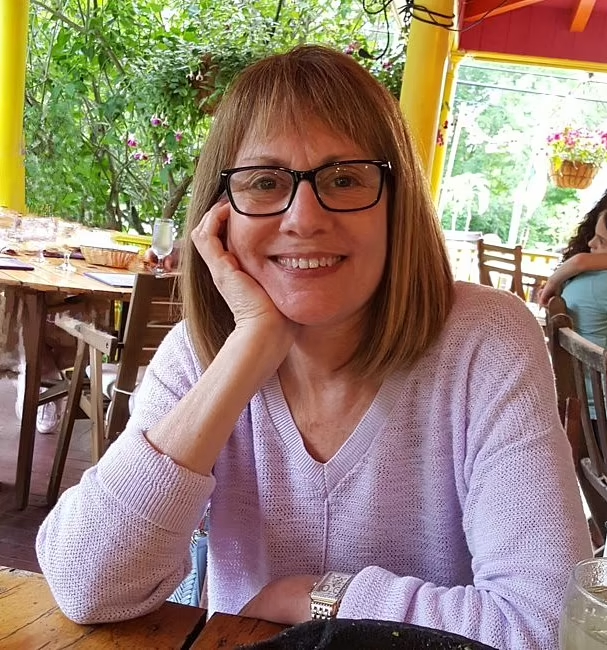 Лиза Мандерс, 70 лет