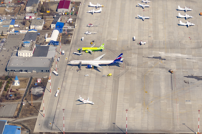 Перрон аэропорта Елизово