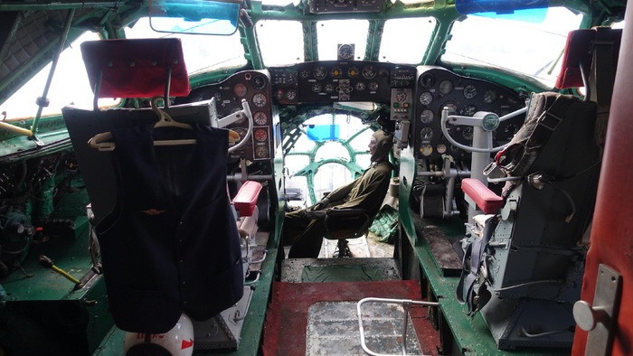 Кабина Ту-104