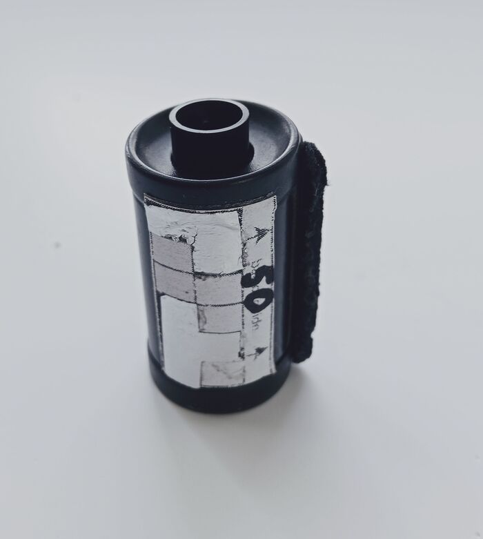 Ну не ставить же сразу Kodak или Ilford ?