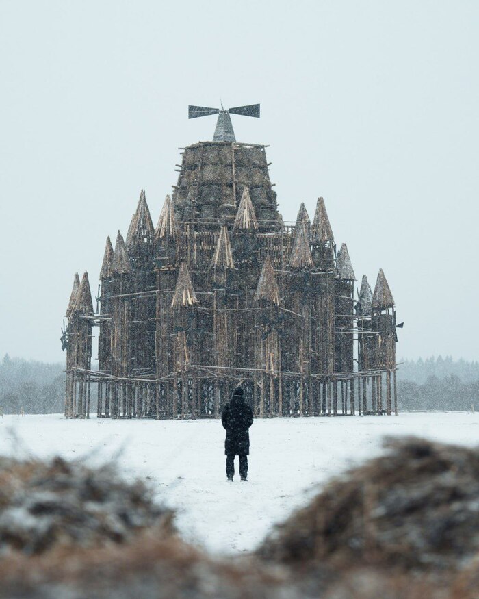Гигантский 26-метровый замок сожгут в парке Никола-Ленивец 1 марта в честь Масленицы
