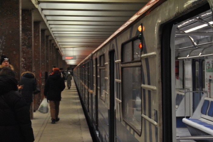 ISO 800, 1/20, f/5.6, 55 мм