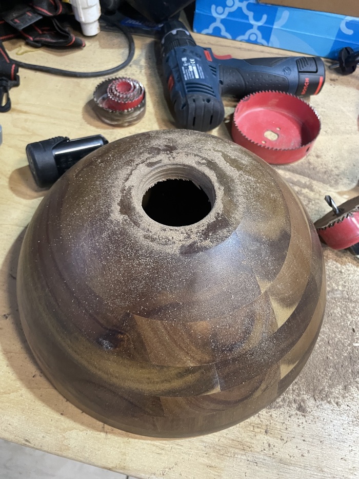 Отверстие под распредкоробку