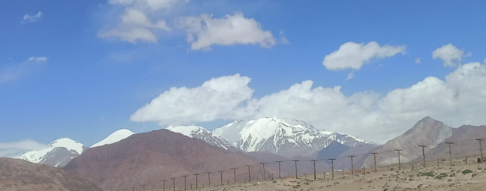 Забор это ганица с Китаем