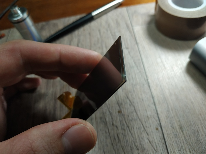 Новая ЖК-матрица дисплея поставляется без модуля подсветки