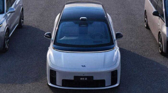 Li Auto i8:      13%