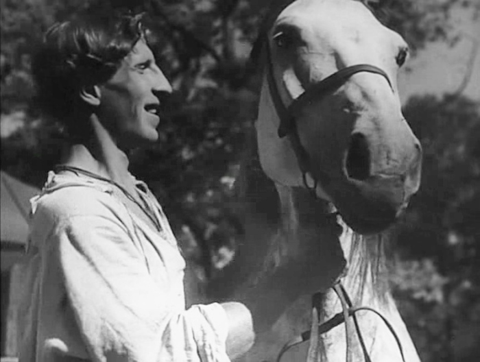 Кадр из фильма «Соловей», 1937 год