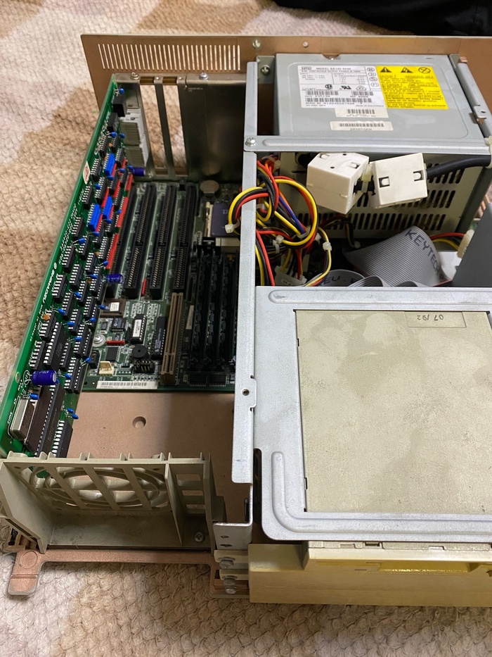   .  , 4  ,  , .       - " ".