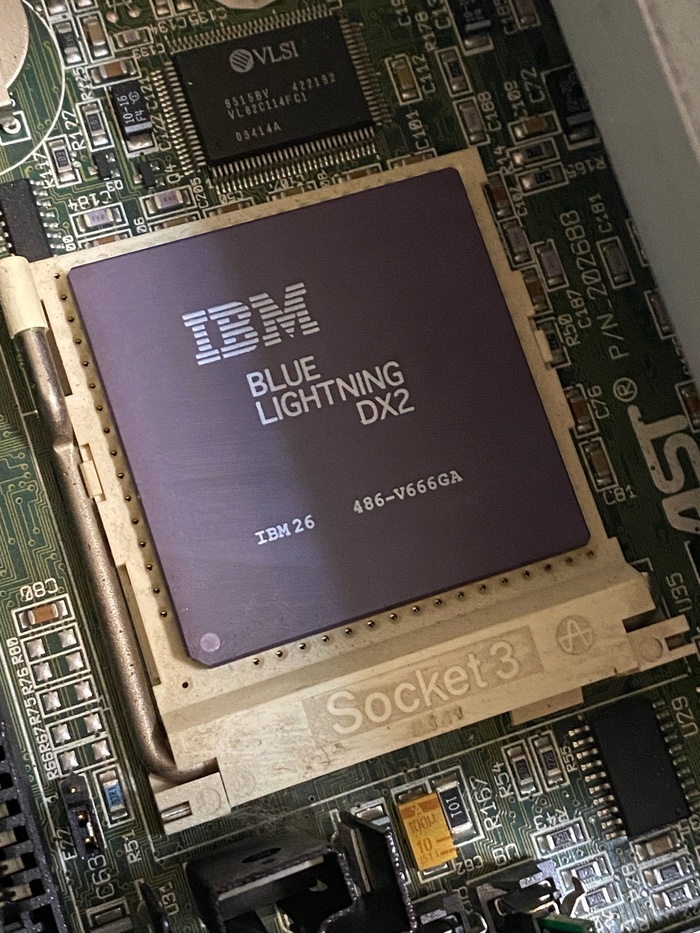  PC - IBM Blue lightning DX2  486 , ,      100 .   , ,  .