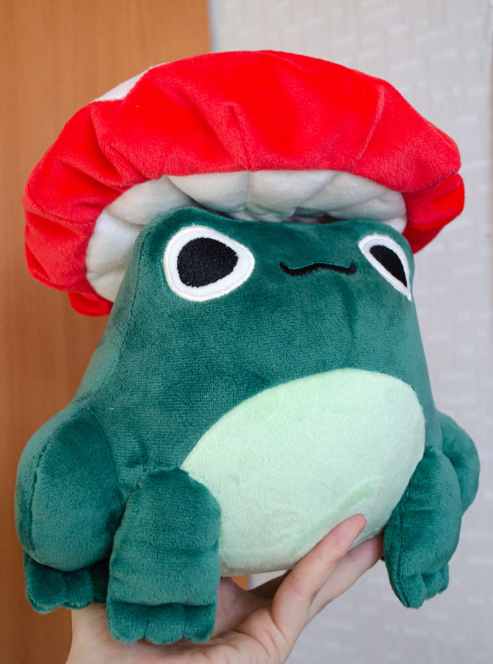 С мухоморной шляпкой на магните)