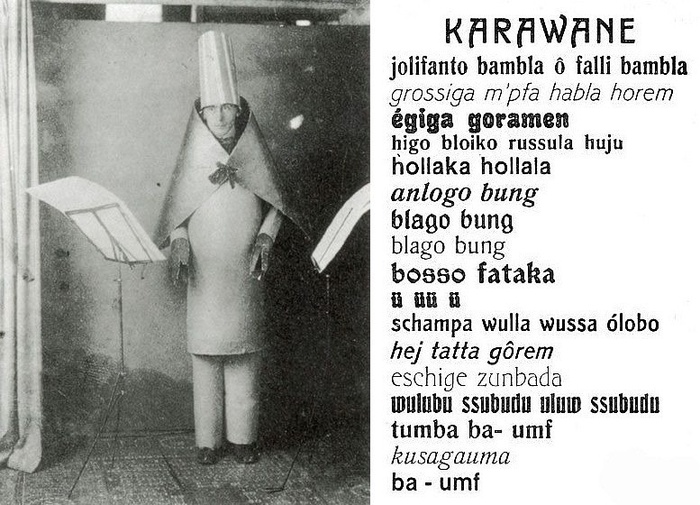 слева - костюм для чтения поэмы, справа - «Караван» Хуго Балля (1916)