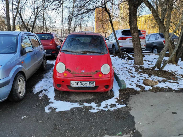 Заметный во всех отношениях ;-)