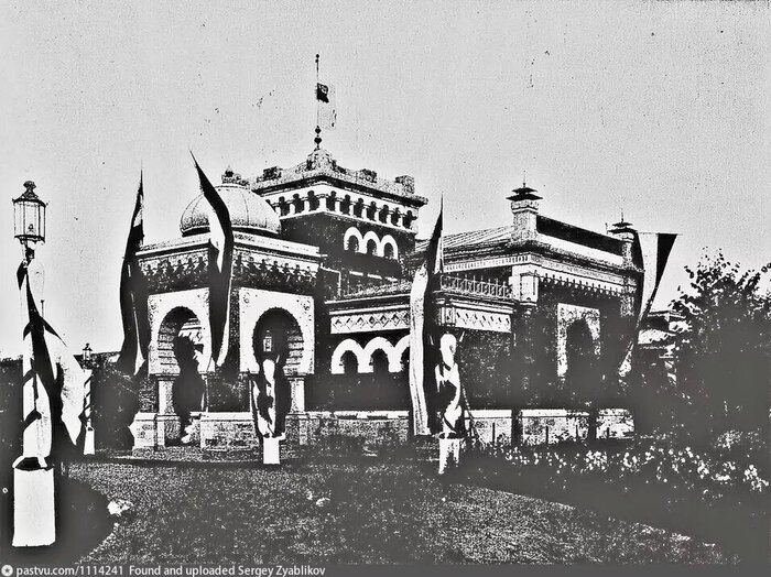 Императорский павильон Николаевской железной дороги в дни траура по цесаревичу Георгию Александровичу, 1899 год