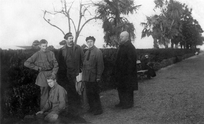 .. , .. , .. , .. , .. 