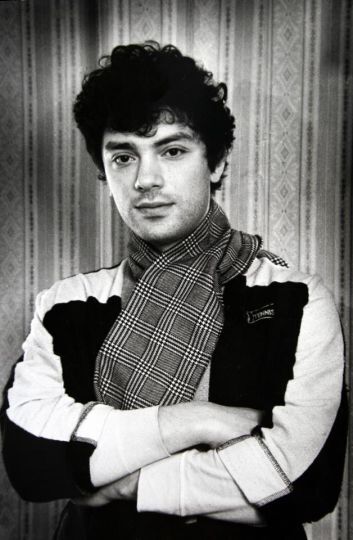 О России думал.