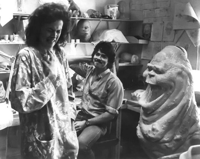 Что вам полизать?