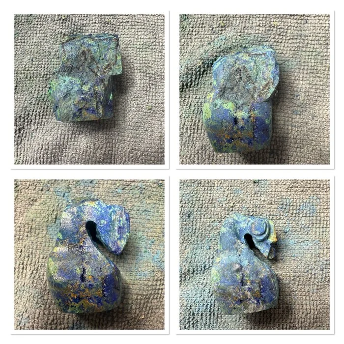 Glitchy Cat from Azurmalachite - My, Needlework with process, Needlework, With your own hands, Friday tag is mine, Stone carving, cat, Azurite, Malachite, Figurines, Longpost