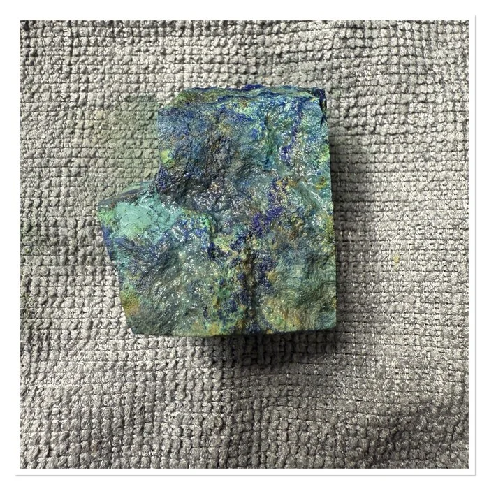 Glitchy Cat from Azurmalachite - My, Needlework with process, Needlework, With your own hands, Friday tag is mine, Stone carving, cat, Azurite, Malachite, Figurines, Longpost