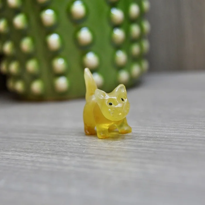 Microcat made of amber - My, Needlework with process, Friday tag is mine, Needlework, With your own hands, Stone carving, cat, Amber, Longpost