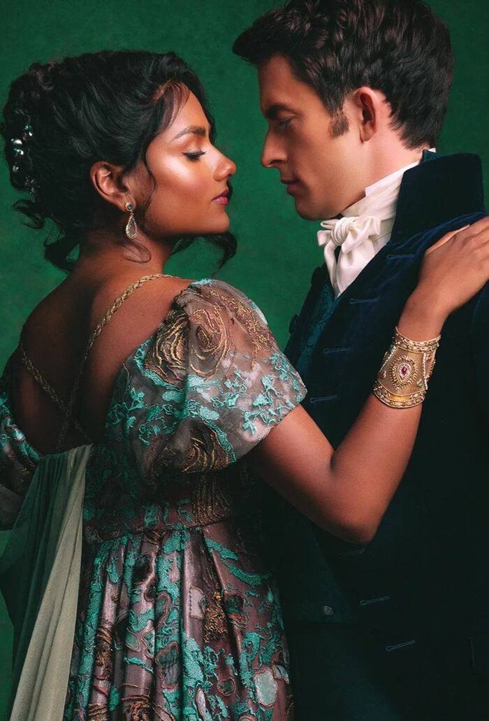 если кратко сюжет: Он должен жениться на младшей сестре, но они взаимно со страшей влюблены друг в друга