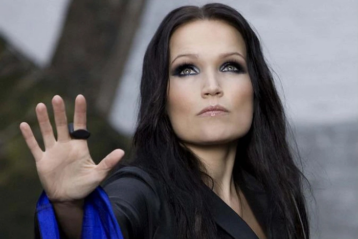 TARJA. Молодец, шевелится еще! Обалденный новый видео-трек