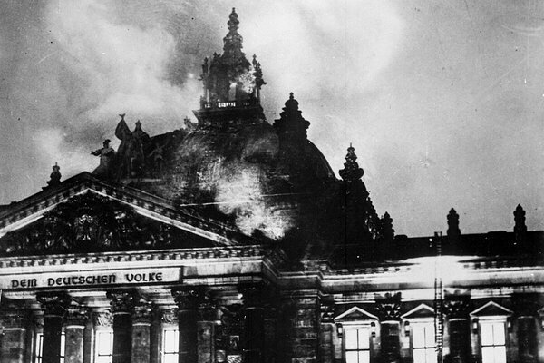  1933  (  ,  ,      )