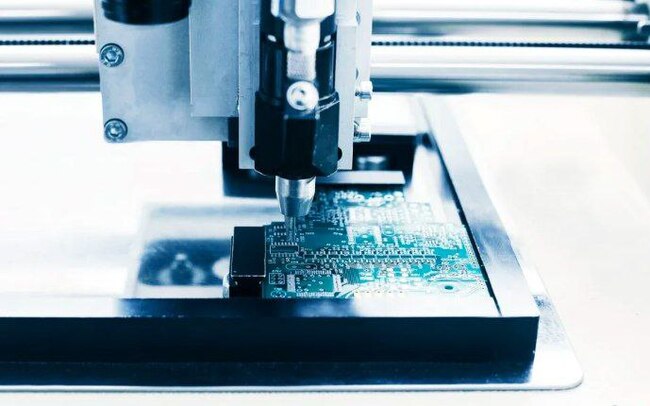 Super Micro Computer   12%       2025