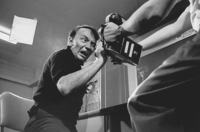 «Мыслеграмма» 1964 года, якобы изображающая лондонский Биг-Бен. Предоставлено коллекцией Джула Эйзенбуда, Университет Мэриленда, округ Балтимор.