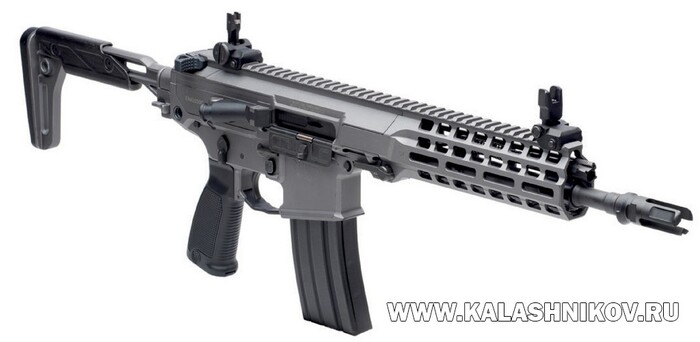 Автомат Beretta NARP в варианте со складывающимся прикладом