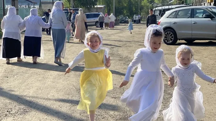 Молокане из Фиолетова. Как живет самая закрытая русская община в Армении Планета Земля, Земля, Армения, Длиннопост