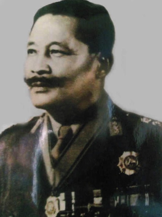 Кстати, Смит-Дун судя по всему до конца оставался лояльным Бирманскому руководству. Скорее всего,после восстания КНС У Ну просто перепугался, что армию возглавляет карен и решить не рисковать.