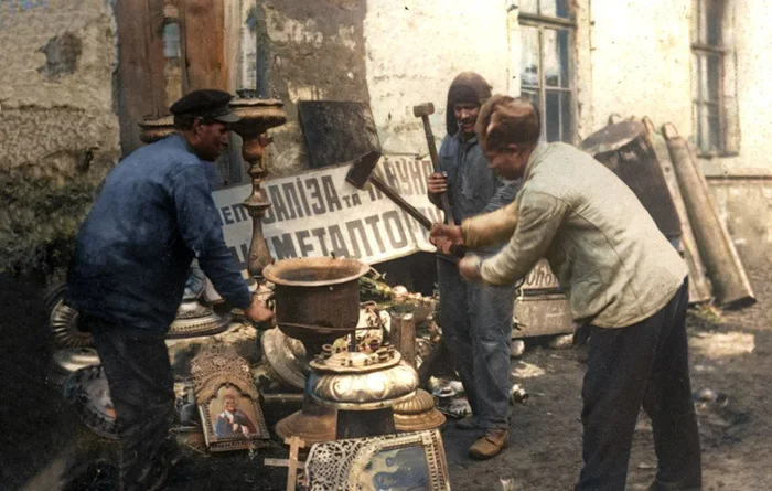 Нелёгкая жизнь СССР в первое десятилетие своего существования. 20 раскрашенных фотографий 20 век, Историческое фото, Старое фото, Фотография, СССР, 1920-е, Колоризация, Длиннопост