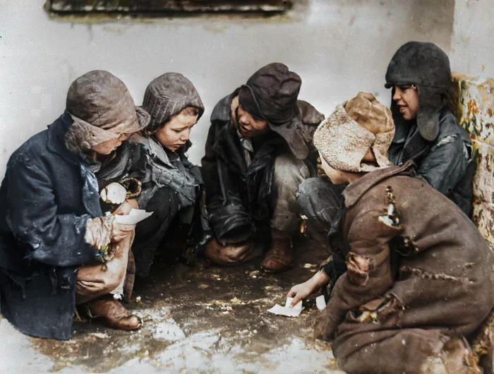 Нелёгкая жизнь СССР в первое десятилетие своего существования. 20 раскрашенных фотографий 20 век, Историческое фото, Старое фото, Фотография, СССР, 1920-е, Колоризация, Длиннопост