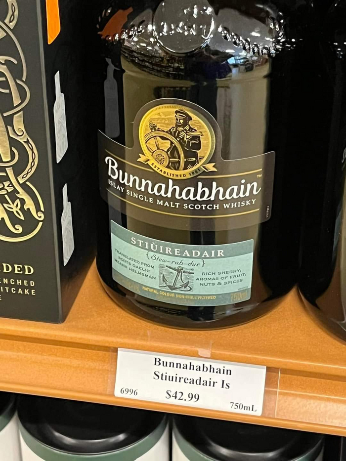 Bunnahabhain Stiuireadair -   -  .