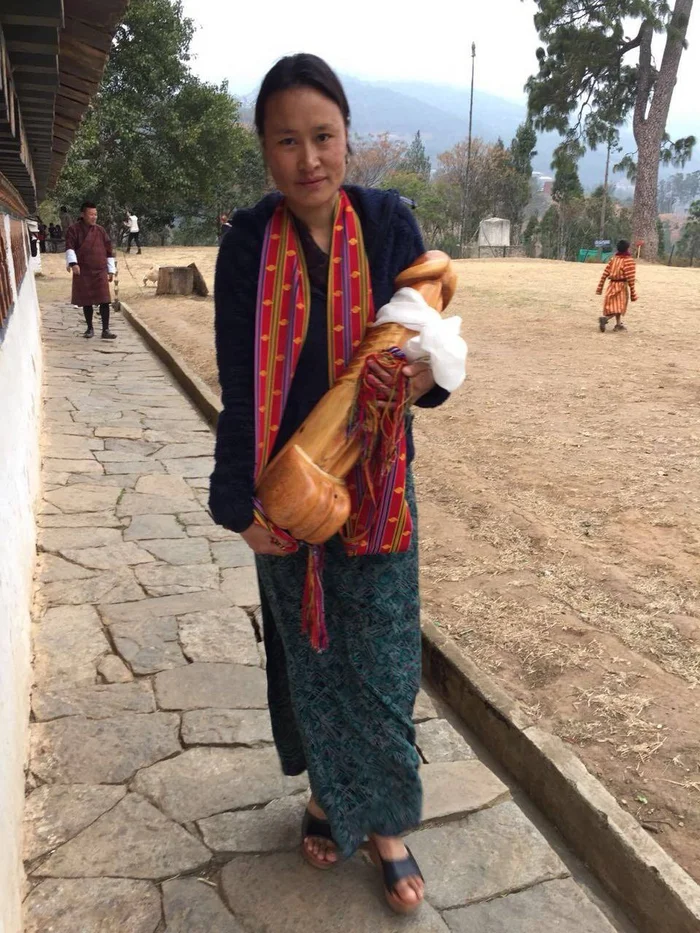 The best gift is not always a book - Mythology, Religion, Bhutan, faith, God, Penis, Buddhism, Mat