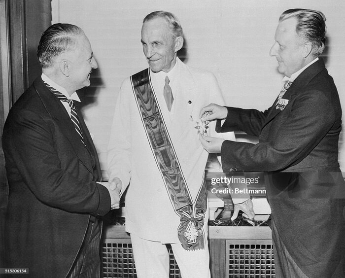 https://en.wikipedia.org/wiki/Henry_Ford <a href=