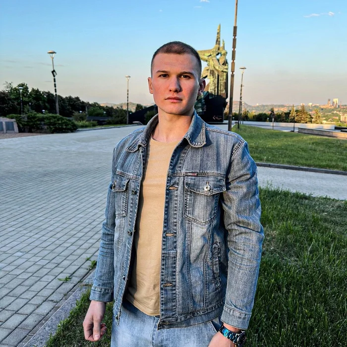 Самый молодой пенсионер в стране: сотрудник МВД вышел на пенсию в 23 года Ранняя пенсия, Пенсия, МВД, Книга рекордов России, Пенсионеры, Молодой специалист, Длиннопост