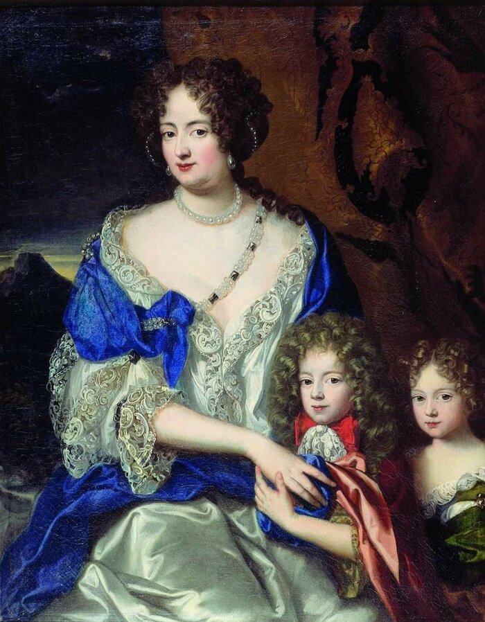 София Доротея с сыном и дочерью.