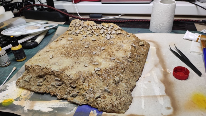 Где-то в этот момент место, откуда произрастают руки, начало понемногу подниматься вдоль позвоночника обратно к плечам.