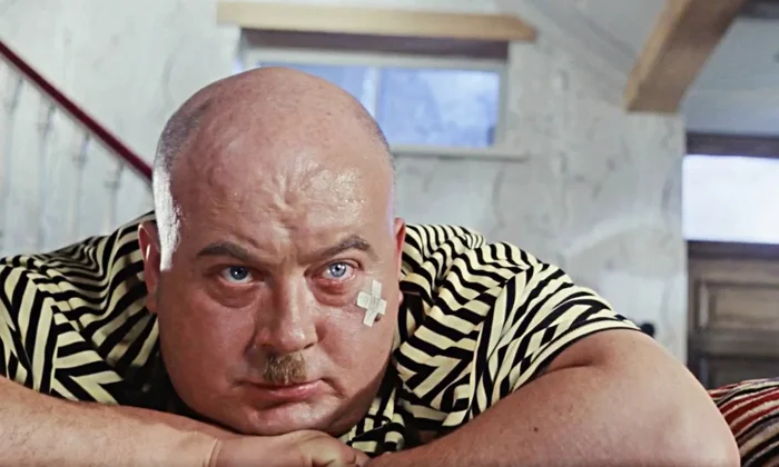 «Он хотел поставить на место самого Гайдая»: Какой единственный фильм снял тот самый «Бывалый»? Актеры и актрисы, Фото со съемок, Советские актеры, Знаменитости, Рецензия, Фильмы, Евгений Моргунов, Леонид Гайдай, СССР, Экранизация, Советское кино, Юмор, Telegram (ссылка), Длиннопост, Биография, Вертикальное видео, Видео, Короткие видео