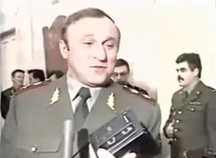 Павел Грачев