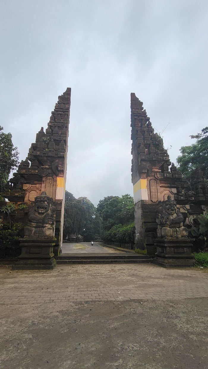   @ , , ,  , , , 