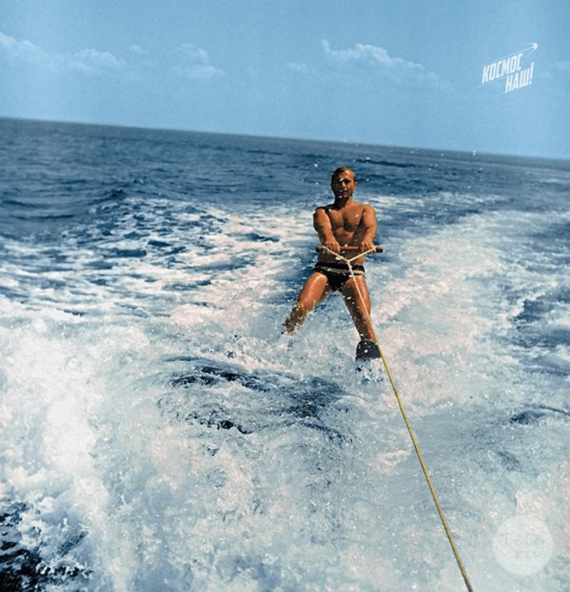 Юрий Алексеевич на отдыхе в Крыму 1961 год.