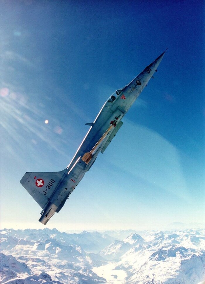  F-5 Tiger F-5, ,   , , ,  ,  , 