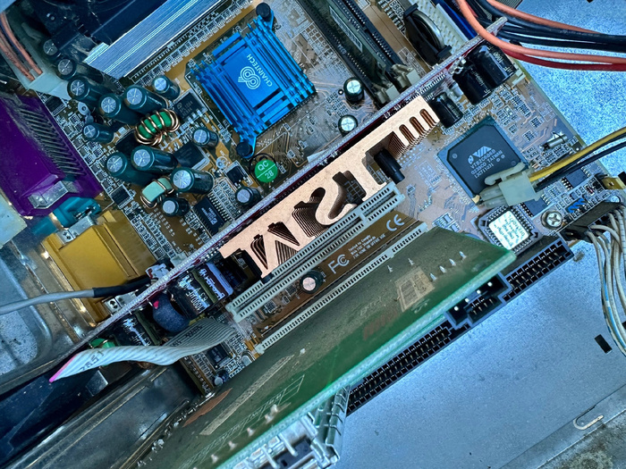 Удивлен количеству выброшенных компьютеров в поселке под снос Поиск, Находка, Компьютер, Системный Блок, Длиннопост