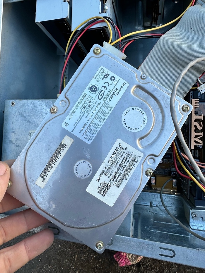 Удивлен количеству выброшенных компьютеров в поселке под снос Поиск, Находка, Компьютер, Системный Блок, Длиннопост