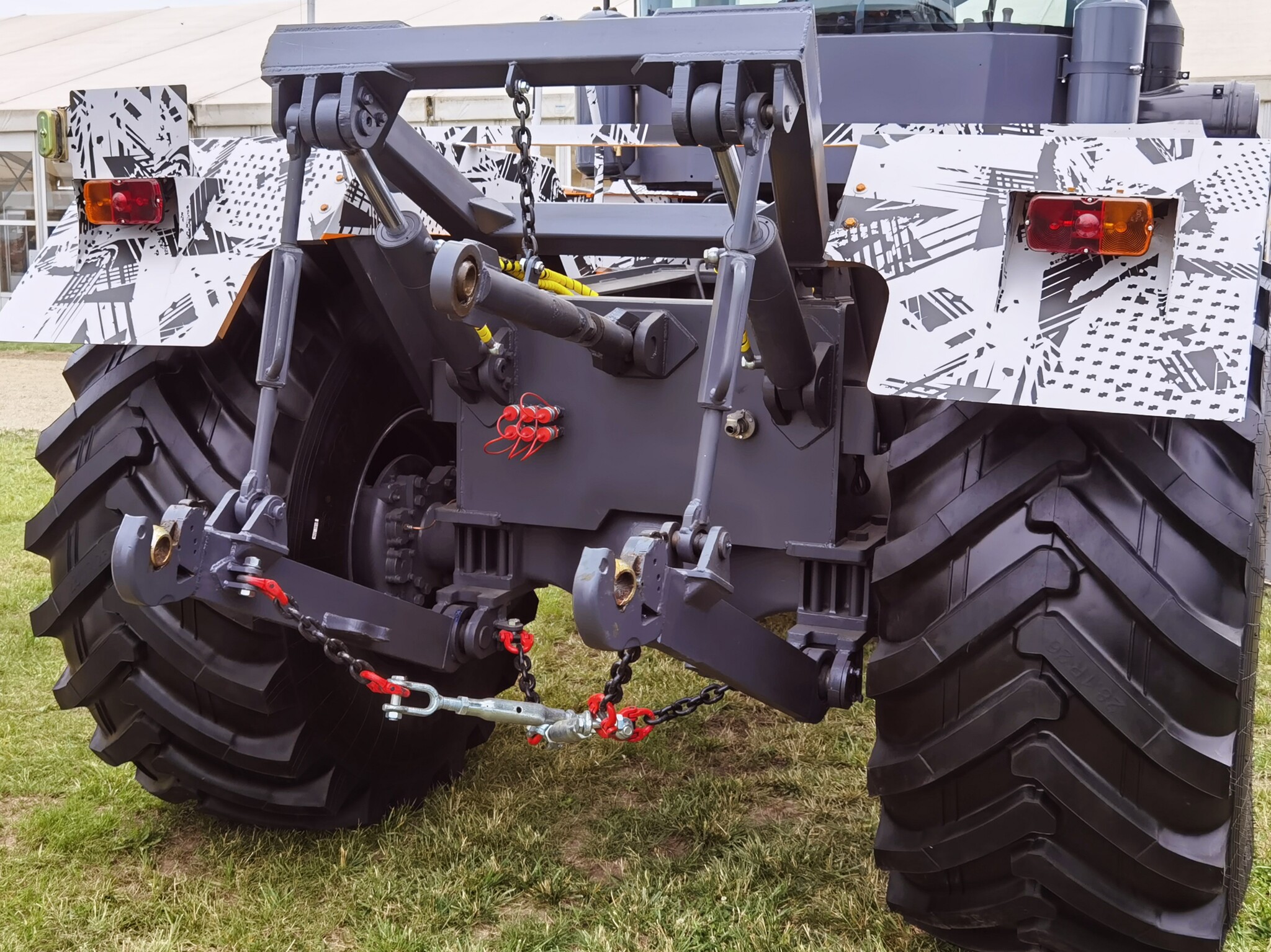 Premiere from BTZ-UMG: tractor with a power of 340 l/s... - My, Agroscout360, Agronews360, Agricultural machinery, Сельское хозяйство, Tractor, BTZ, Golden Niva, Import substitution, Longpost