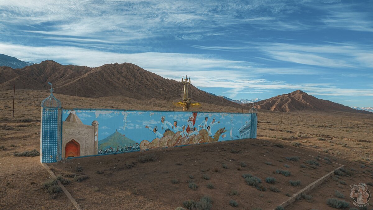 A giant grandfather on the mountain looks at how his descendants spent $1,000,000 on a fence and concrete yurts - we fly over Aalam-Ordo - My, sights, Abandoned, Local history, Travels, The photo, Longpost