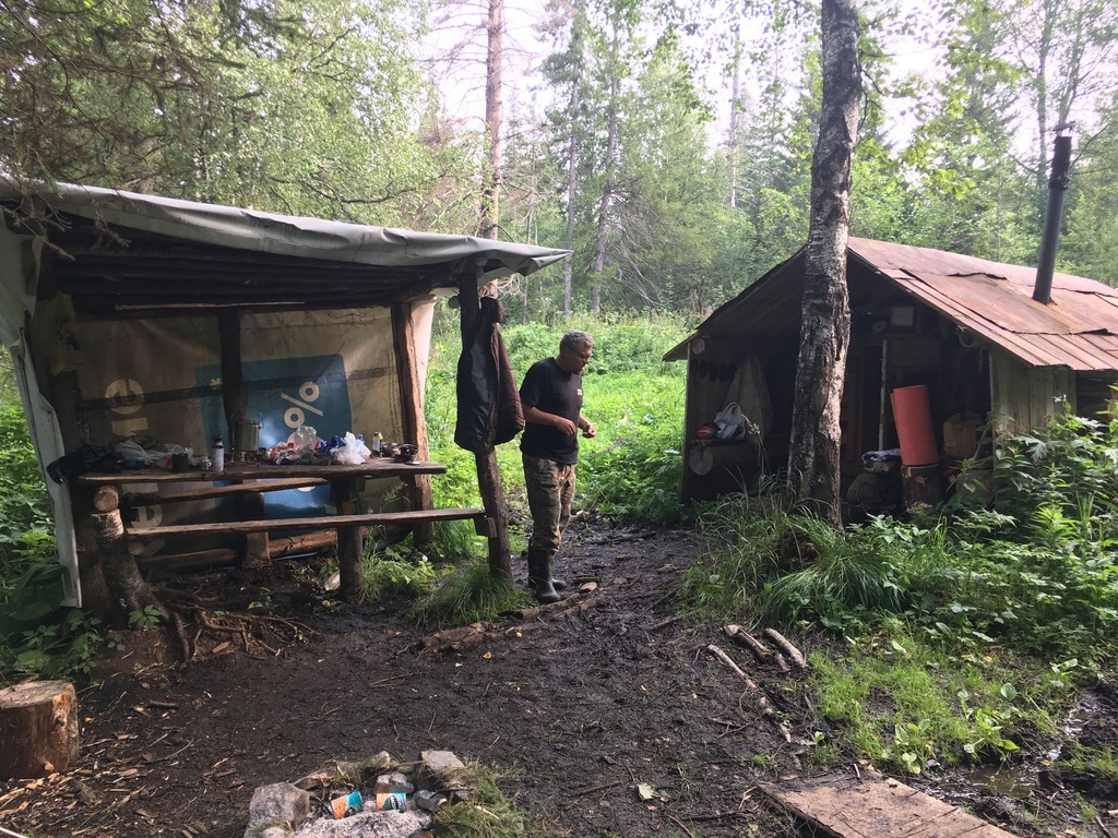 Unknown Southern Urals. Forest huts - My, sights, Hut, Forest, Southern Urals, Urenga Range, Ural, Ural mountains, Nature, Survival, 4x4, UAZ, Video, Vertical video, Longpost, The photo, Travel across Russia