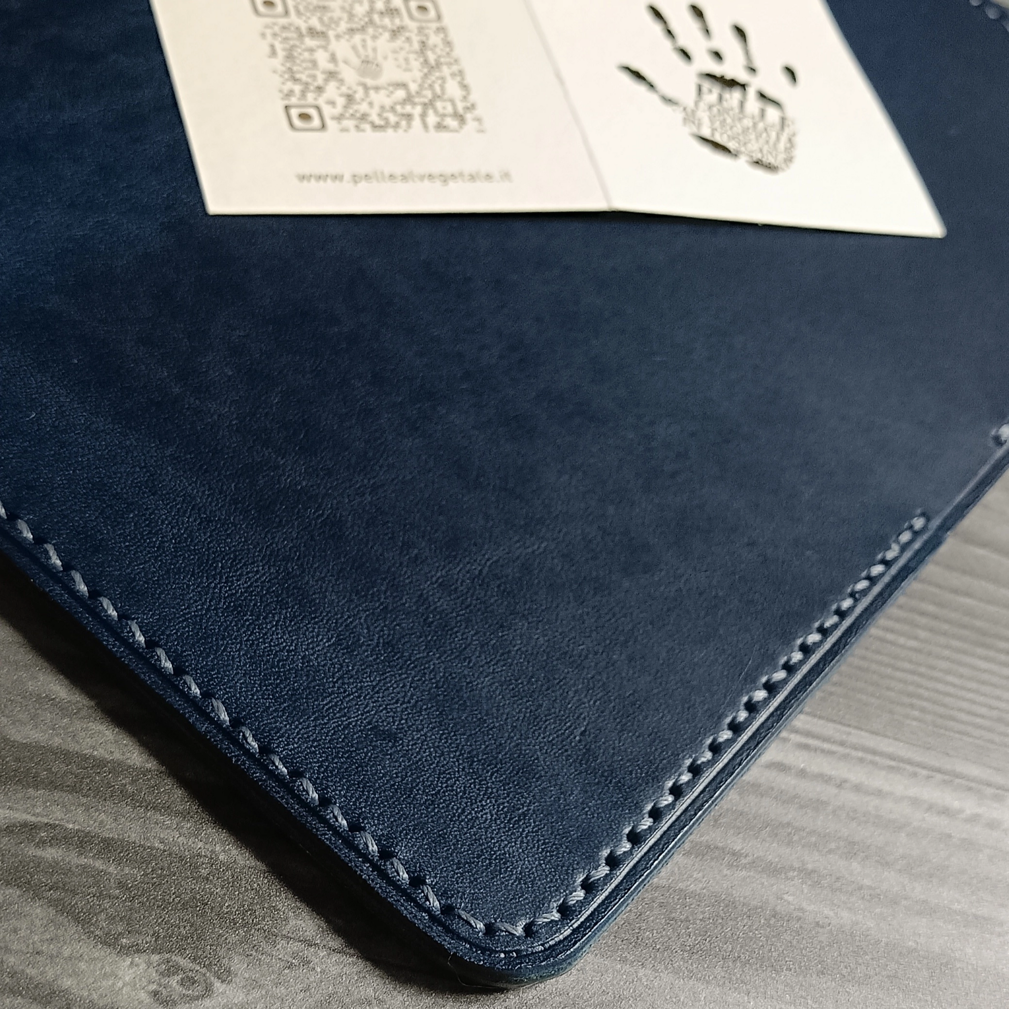 Dockholder made of genuine leather - My, Dockholder, Cover, The passport, Documentation, Leather, Leather products, Longpost, Needlework without process